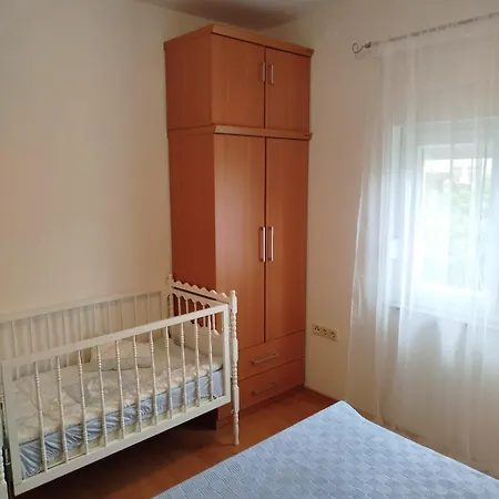 Mira Sabunike 1 Διαμέρισμα