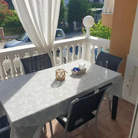 Mira Sabunike 1 Apartamento *